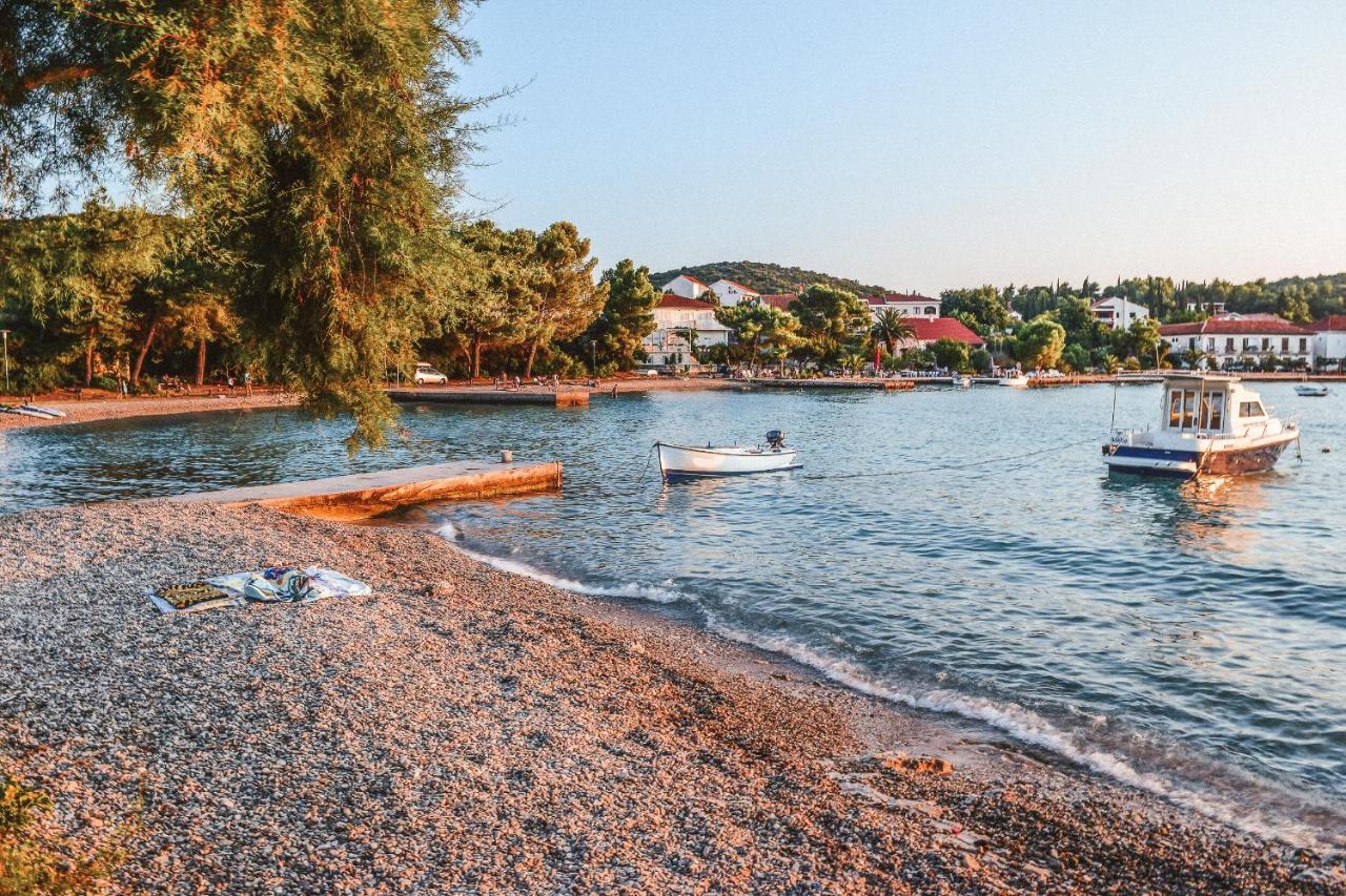 Apartmani Nerium Lovište Εξωτερικό φωτογραφία