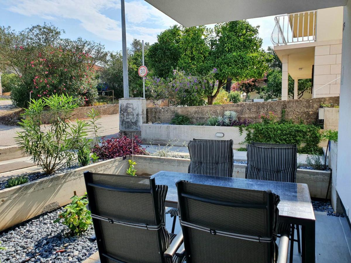Apartmani Nerium Lovište Εξωτερικό φωτογραφία